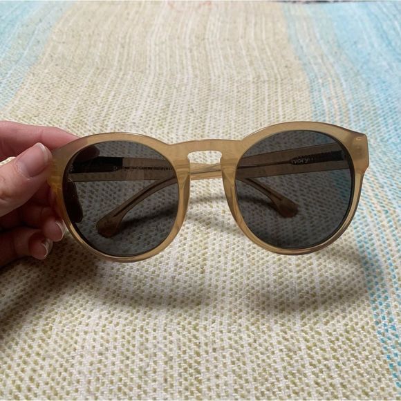 RAEN Accessories - RAEN Kiernan Ivory Sunglasses